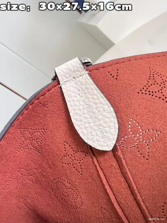 WIS VUITTON MM BLOSSOM LOUIS 0501
